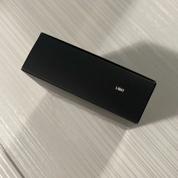 MAC COSMETICS Mineralize Powder - Picture 2 of 4